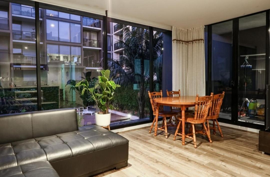 Easy Living One Bedder Gem Apartment Мелбърн Екстериор снимка